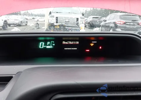 2012 Toyota Prius C Four z USA, uszkodzony, nr VIN JTDKDTB38C1011509